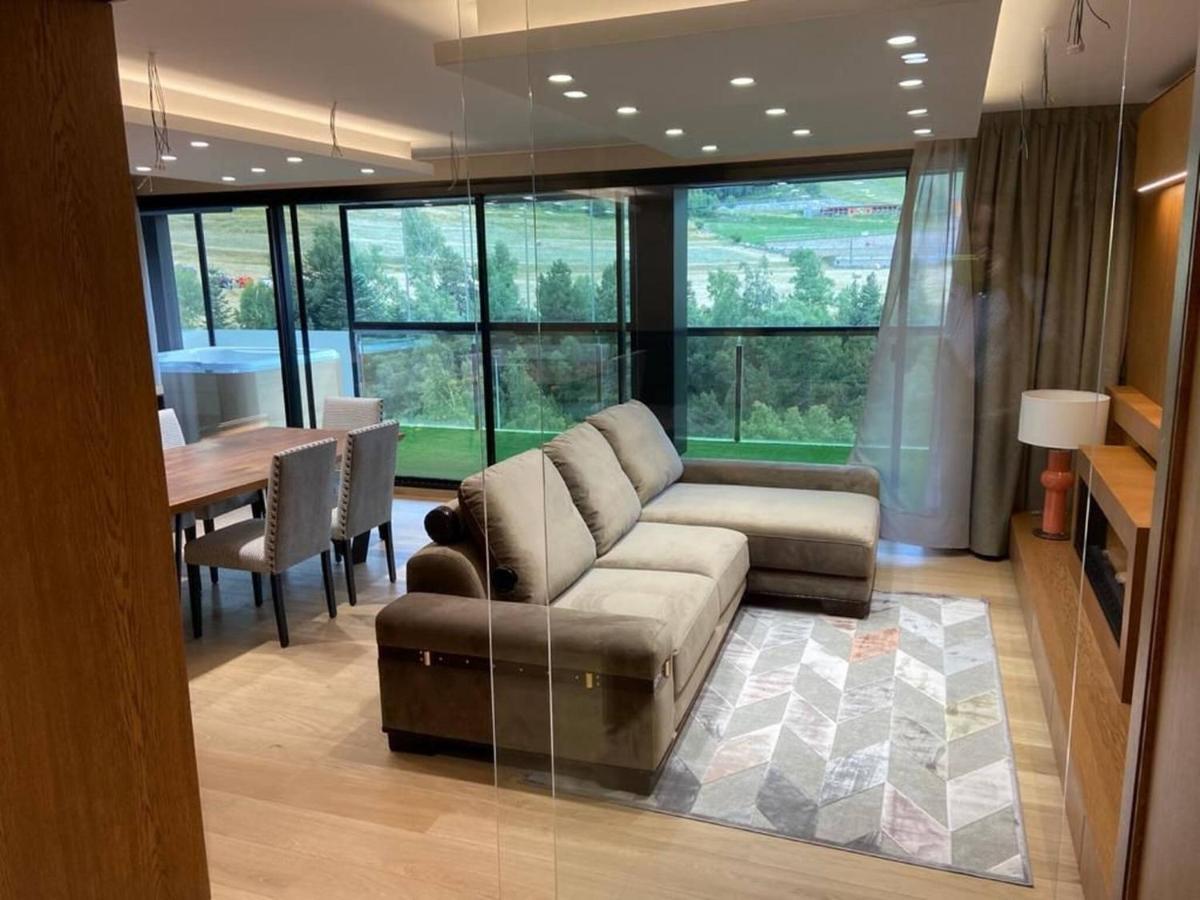 Llac Blau Luxury With Jacuzzi