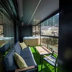 Llac Blau Luxury Apartment With Jacuzzi